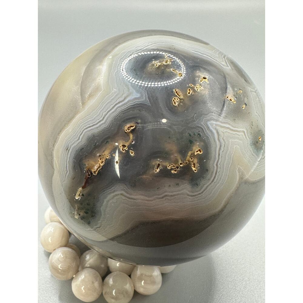 Large Agate Sphere - Picture 3 of 4